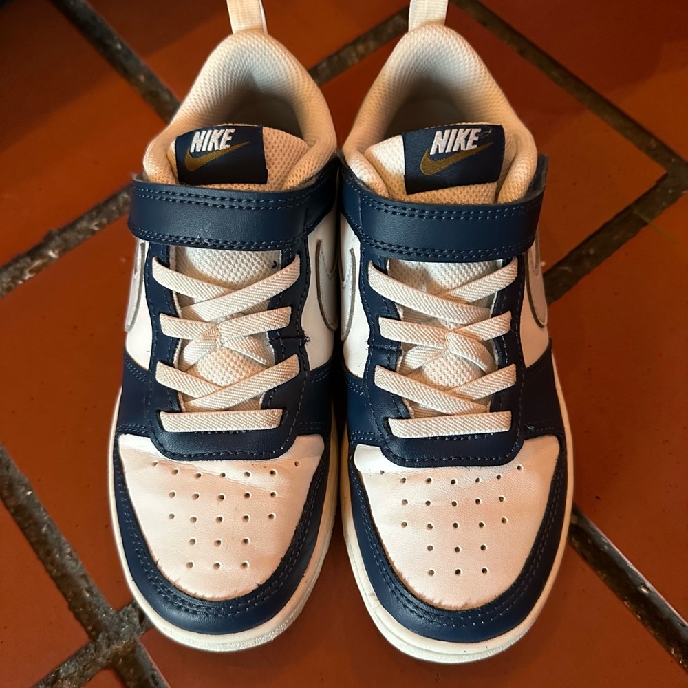 Kids Nike Court Borough Low 1Y
